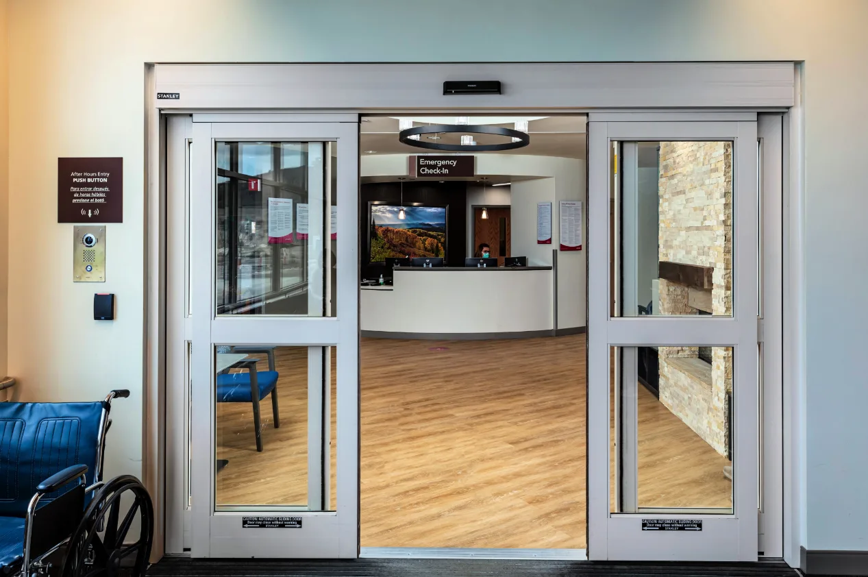 Automatic sliding door repair service on the Treasure Coast